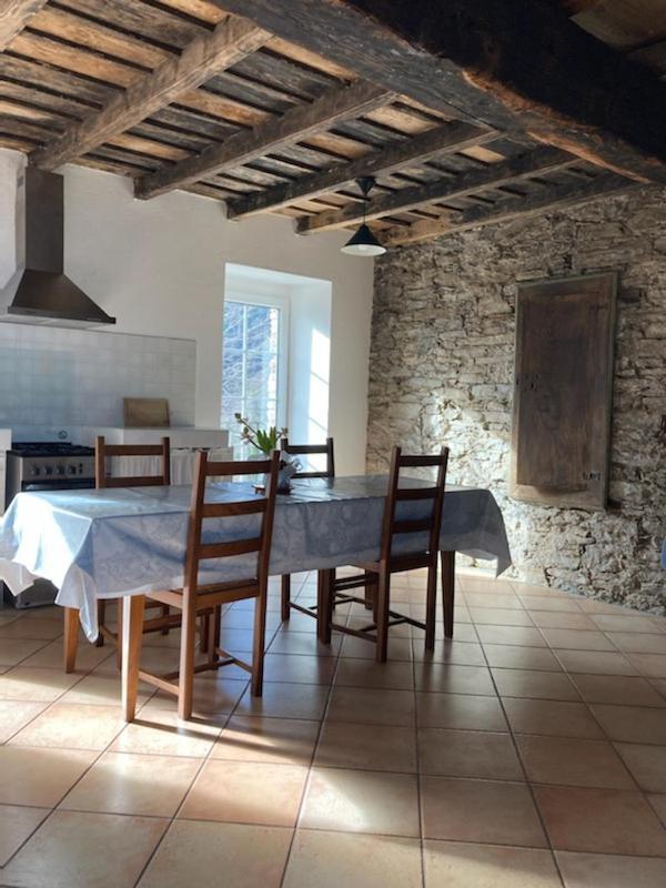 Villa Casa Valentini à Quercitello Extérieur photo